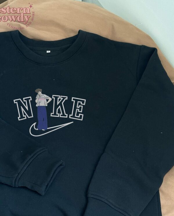 Harry House – Embroidered