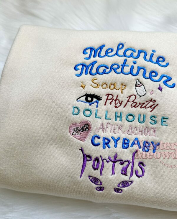 Mel Albums Ver.1 – Embroidered