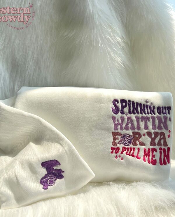 Spinnin Out Satellite – Embroidered