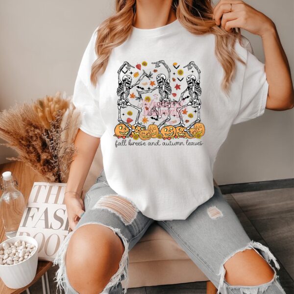 Fall Breese And Autumn Leaves Halloween – 2D