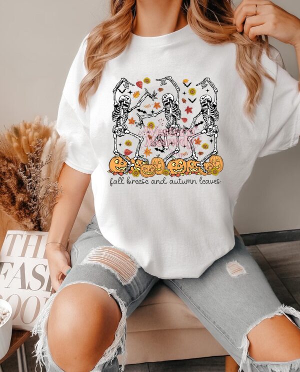 Fall Breese And Autumn Leaves Halloween – 2D