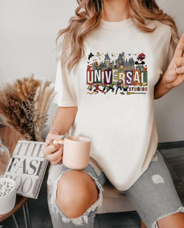 Disney Universal Studios  Halloween Shirt