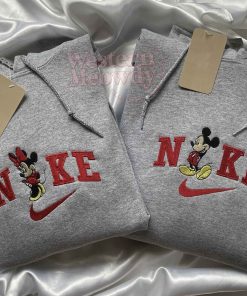 Mickey and Minnie Couple V4 Sweatshirt