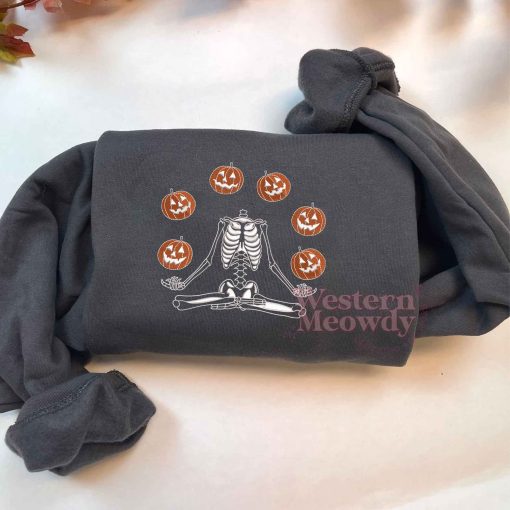 Halloween Sketelon Embroidered Sweatshirt