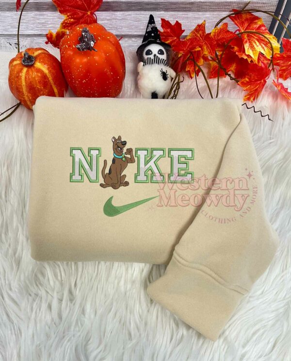 Scooby-Doo And Shaggy Rogers Ver2 Sweatshirt