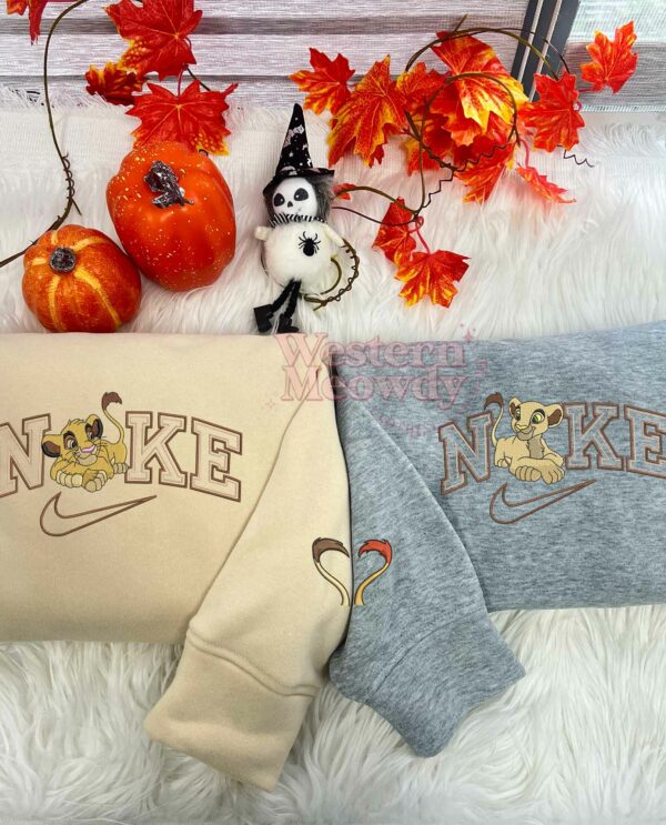 Lion King – Nala and Simba Couple Ver6 Sweatshirt