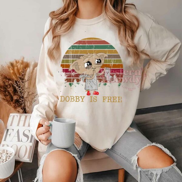Dobby Is Free Halloween – Harry Potter Sweatshirt
