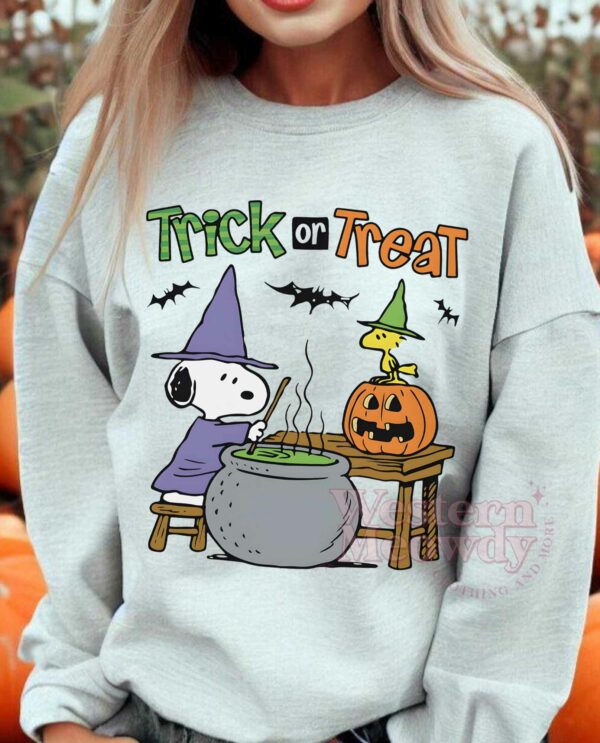 Peanuts Snoopy Witch Halloween Shirt