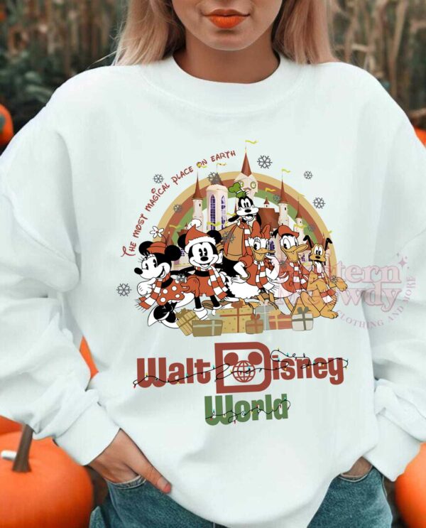 Walt Disney World Mickey Merry Christmas Sweatshirt