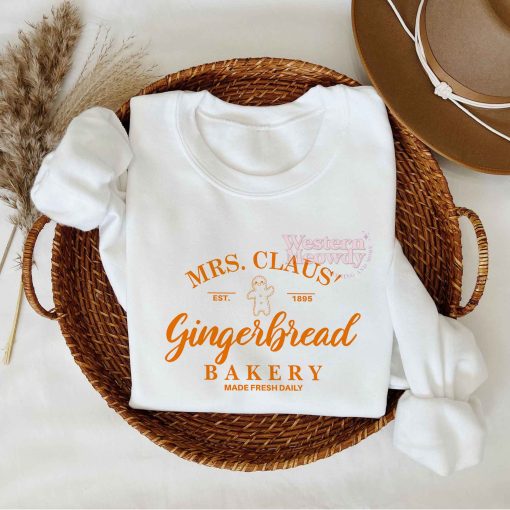 Mrs.Claus Ginger Bread Bakery Christmas Sweatshirt