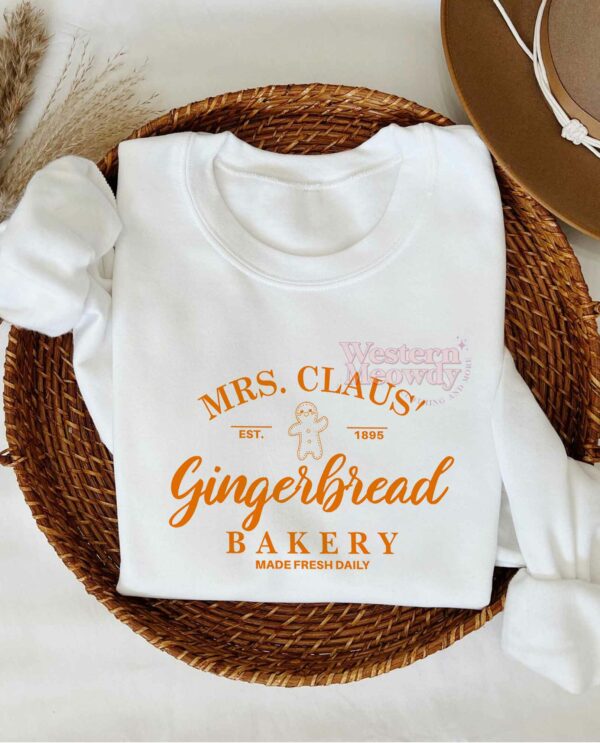 Mrs.Claus Ginger Bread Bakery Christmas Sweatshirt