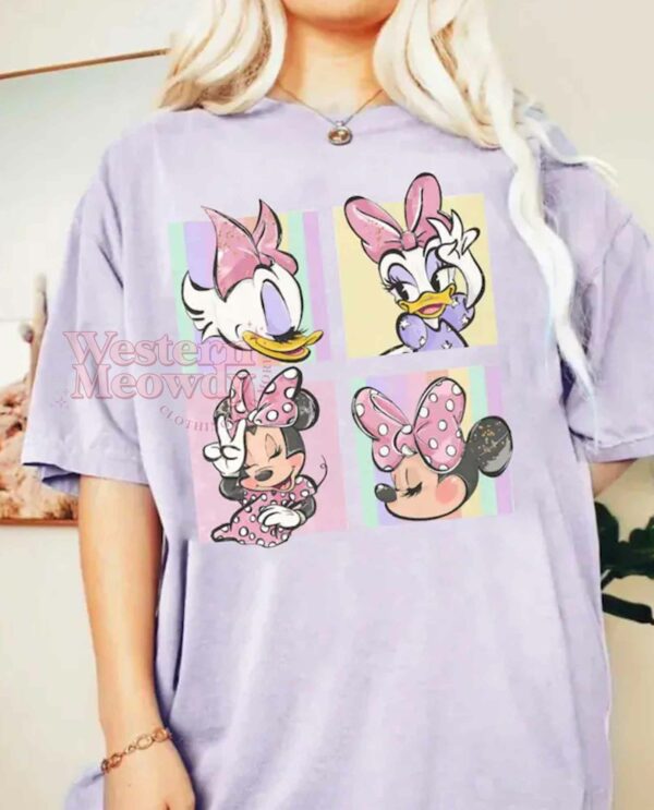 Retro Minnie Mouse and Daisy Duck T-shirt