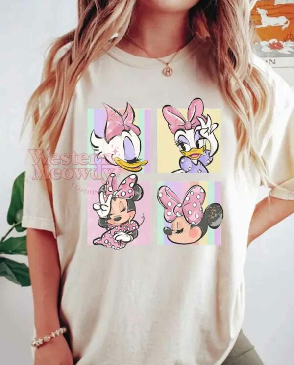 Retro Minnie Mouse and Daisy Duck T-shirt