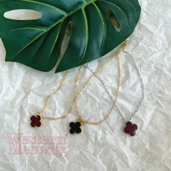 Va.ncleef Alhambra Vintage Necklace