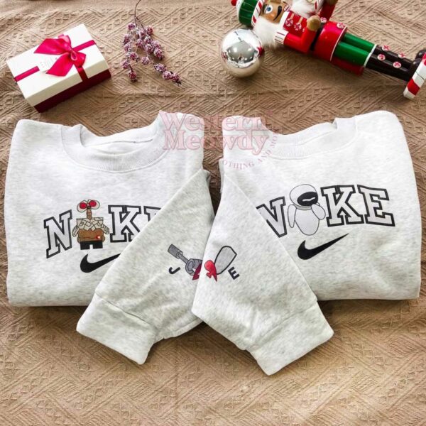 Wall-E And Eve Couple Faux-Embroidered Sweatshirt