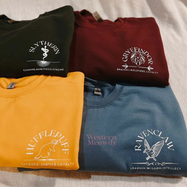4 Hogwarts House Harry Potter Sweatshirt