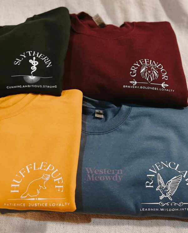 4 Hogwarts House Harry Potter Sweatshirt