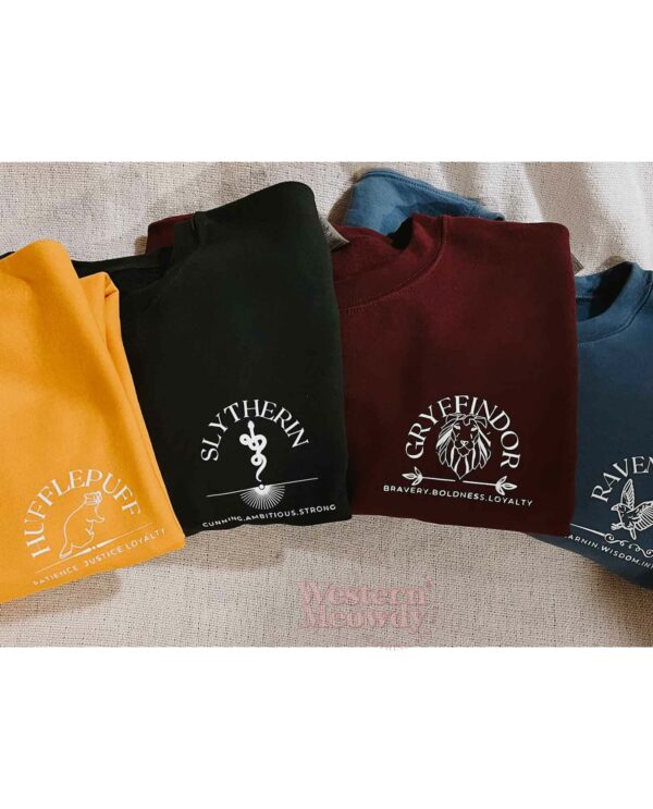4 Hogwarts House Harry Potter Sweatshirt