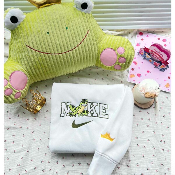 Tiana Princess And The Frog Prince Cute Couple Sweatshirt Ver2
