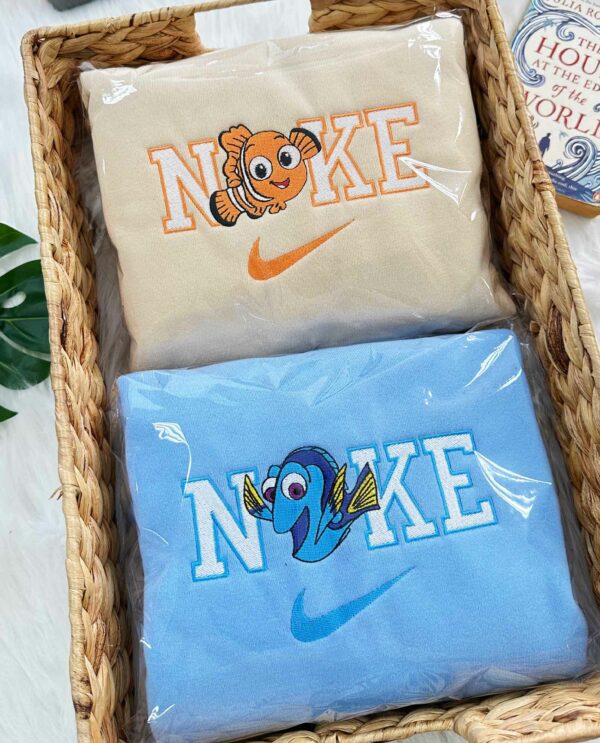 Nemo And Doris Ver3 Couple Sweatshirt