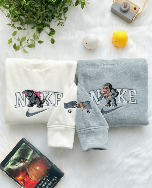 Godzilla x Kong – The New Empire Embroidered Sweatshirt