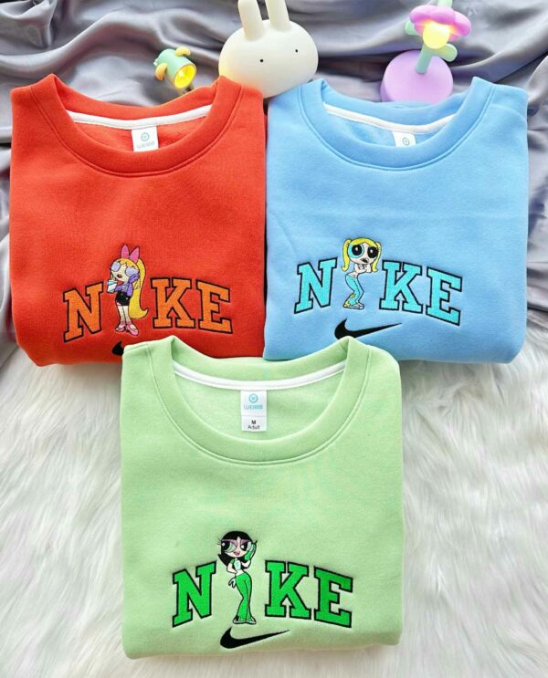 Powerpuff Girl – Blossom, Bubbles, and Buttercup Embroidered Sweatshirt Powerpuff Girl – Blossom, Bubbles, and Buttercup Embroidered Sweatshirt