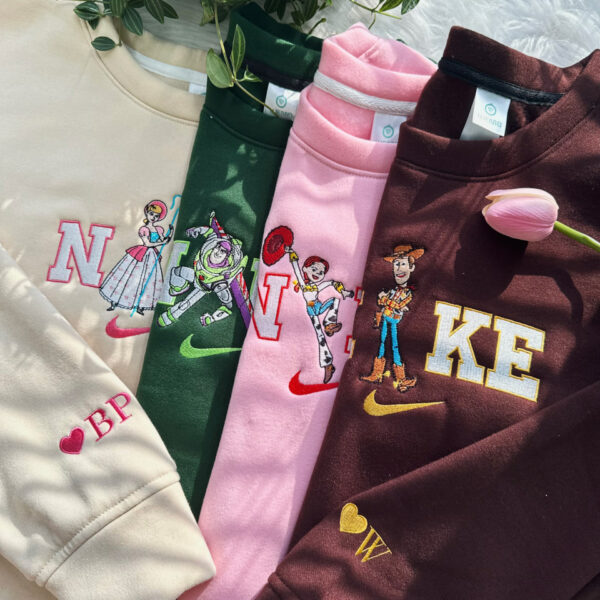 Toy Story 5 – Embroidered Sweatshirt