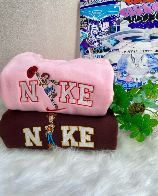 Woody and Jessie ( Toy story) – Embroidered