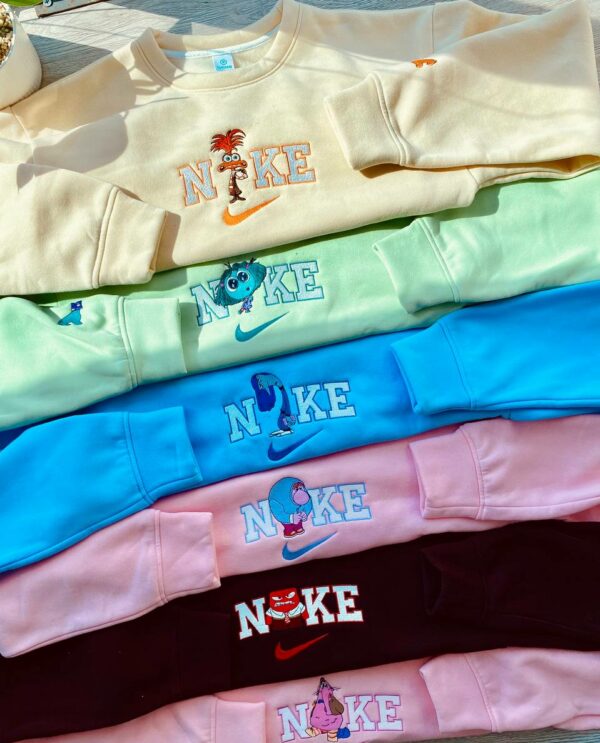 INSIDE OUT – Embroidered Sweatshirt