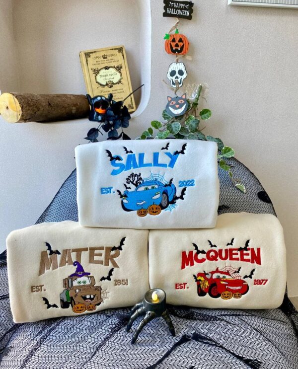 Pixar Cars (ver Halloween) – Embroidered Sweatshirt/Hoodie/T-shirt