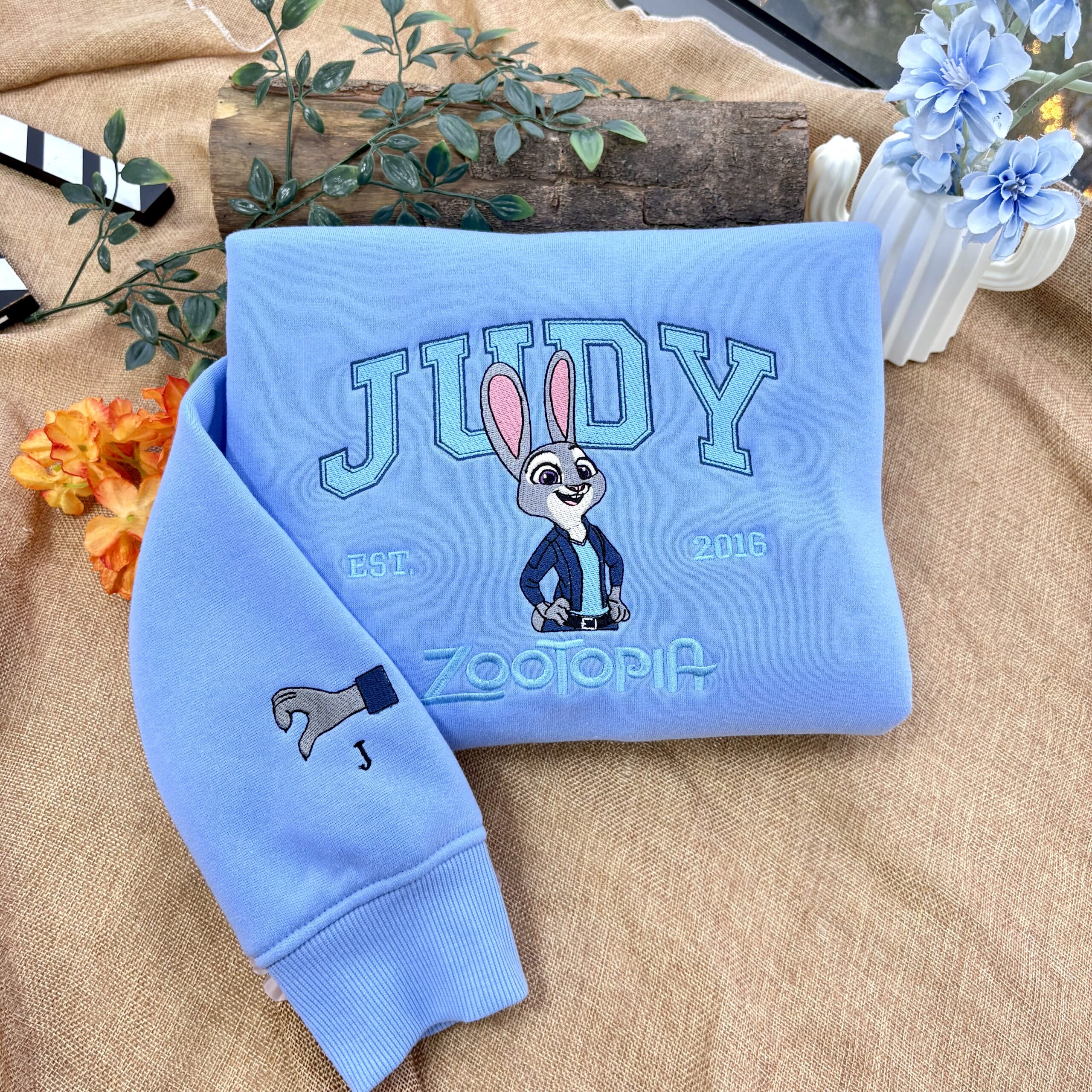 Zootopia Emboidred Sweatshirt – Nick And Judy Couple Sweatshirt Zootopia Emboidred Sweatshirt – Nick And Judy Couple Sweatshirt