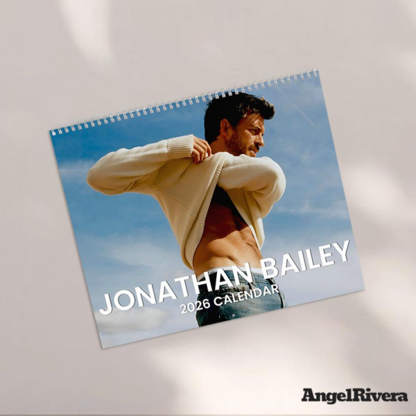 Jonathan Bailey Calendar 2026 – Sexiest Man 2025 Calendar